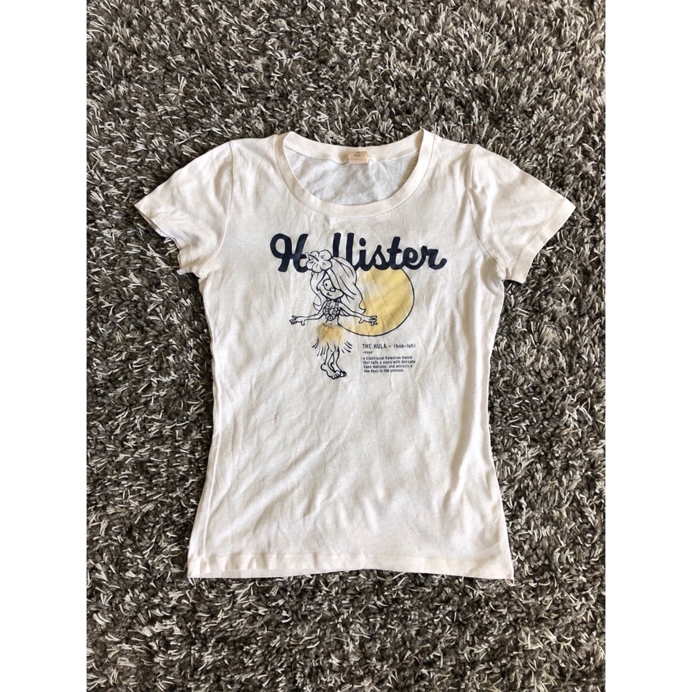 Hollister Tee